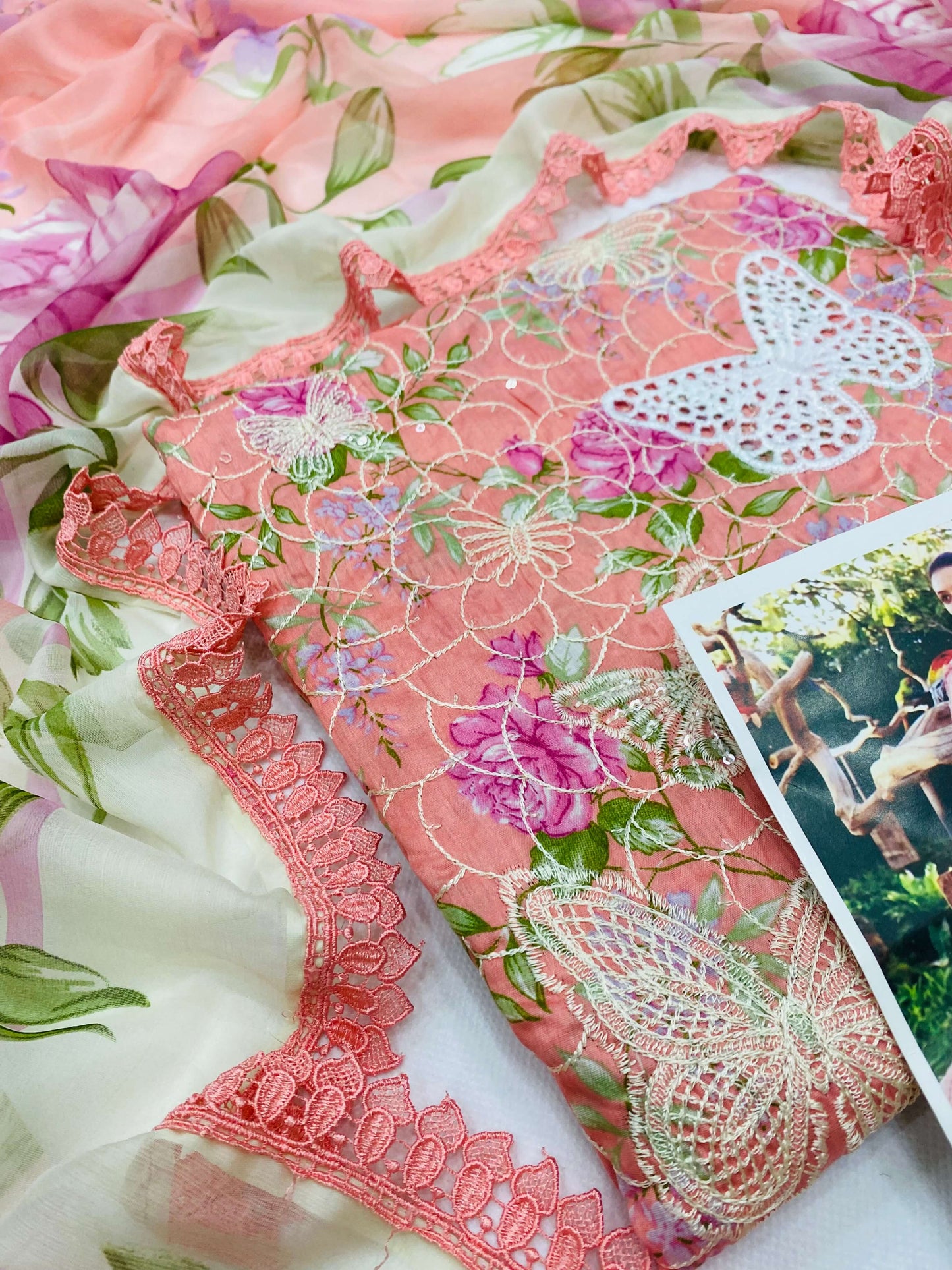 MB PINK BUTTERFLY LUXURY LAWN