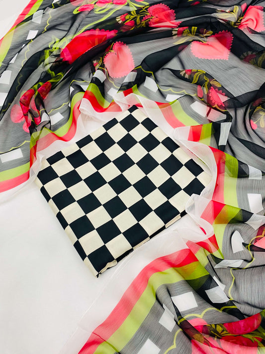 SWISS LAWN BLACK CHESS