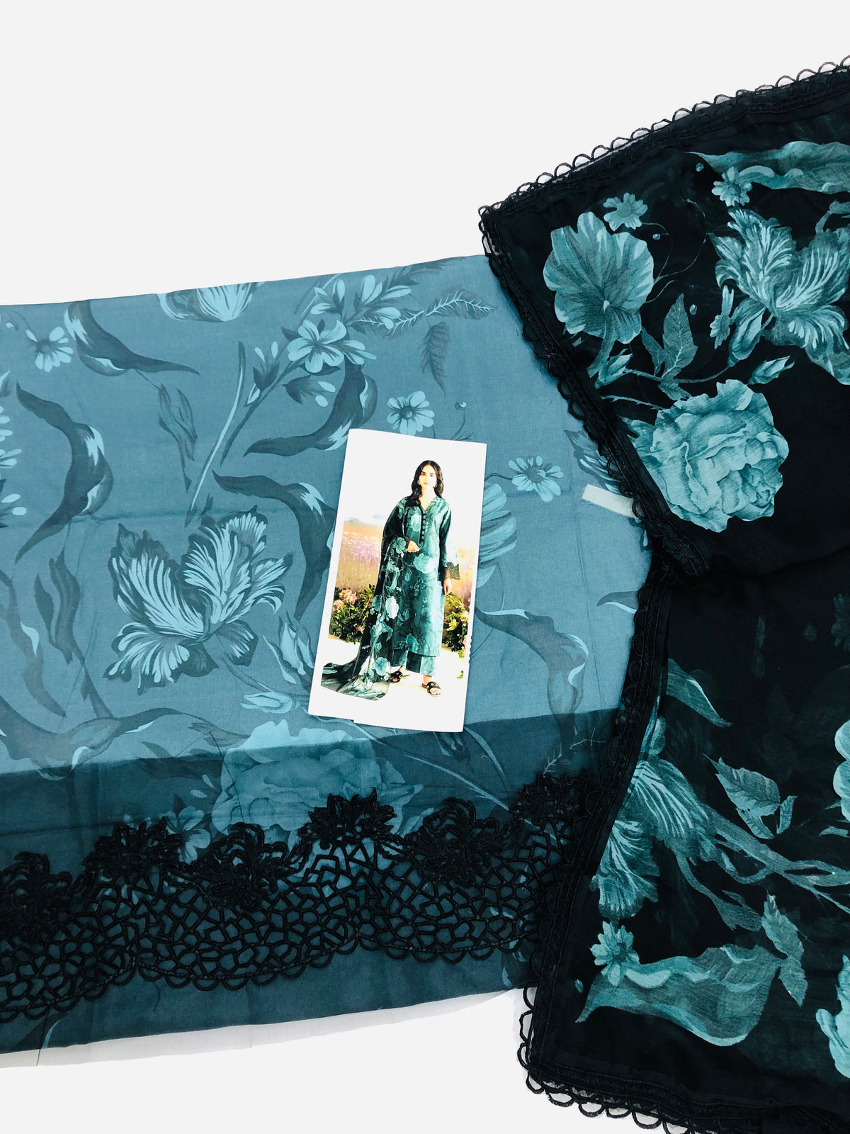 IZNIK SEA BLUE DIGITAL LAWN