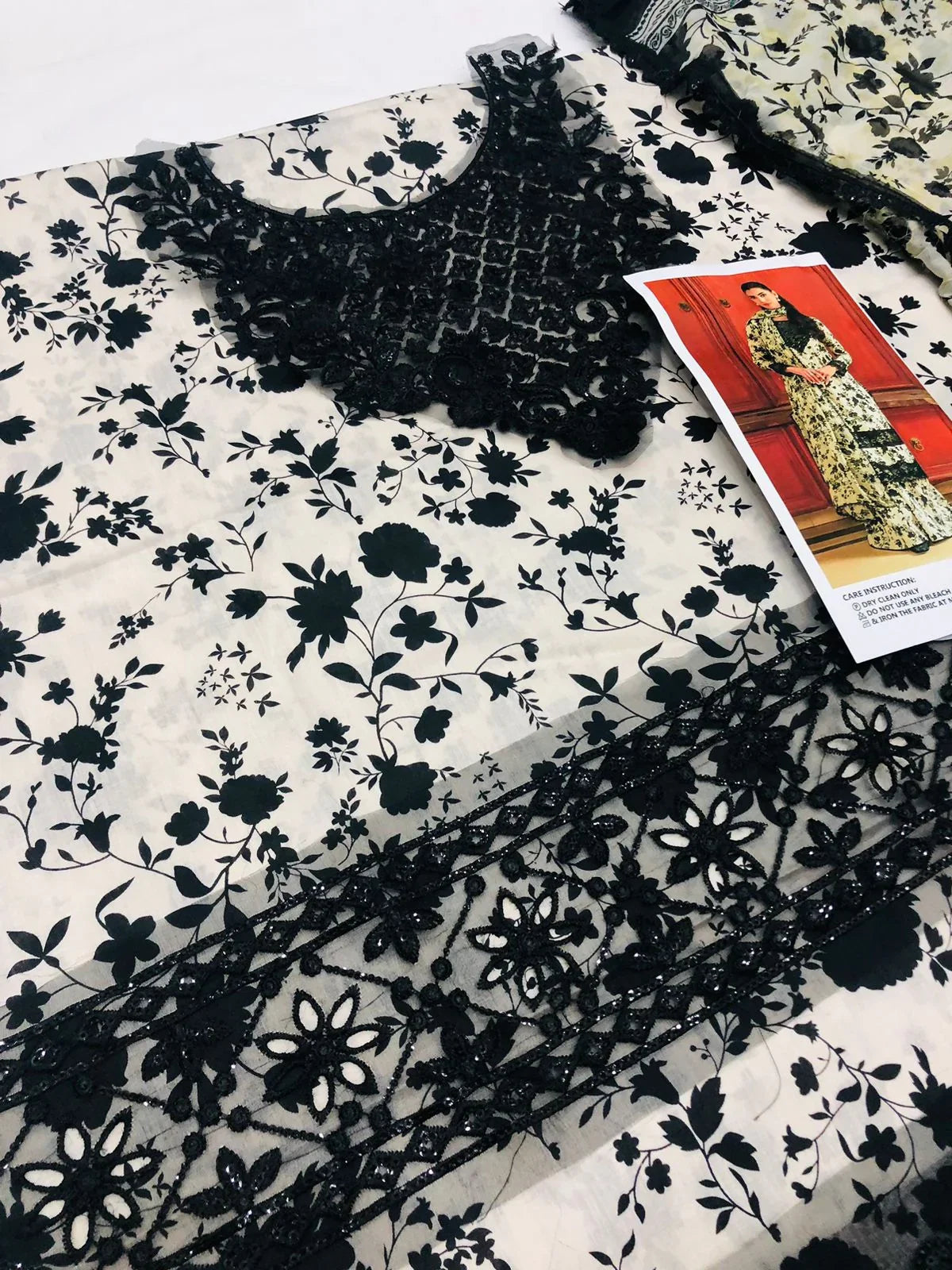 ANEELA SKIN BLACK LAWN - SR FABRICS