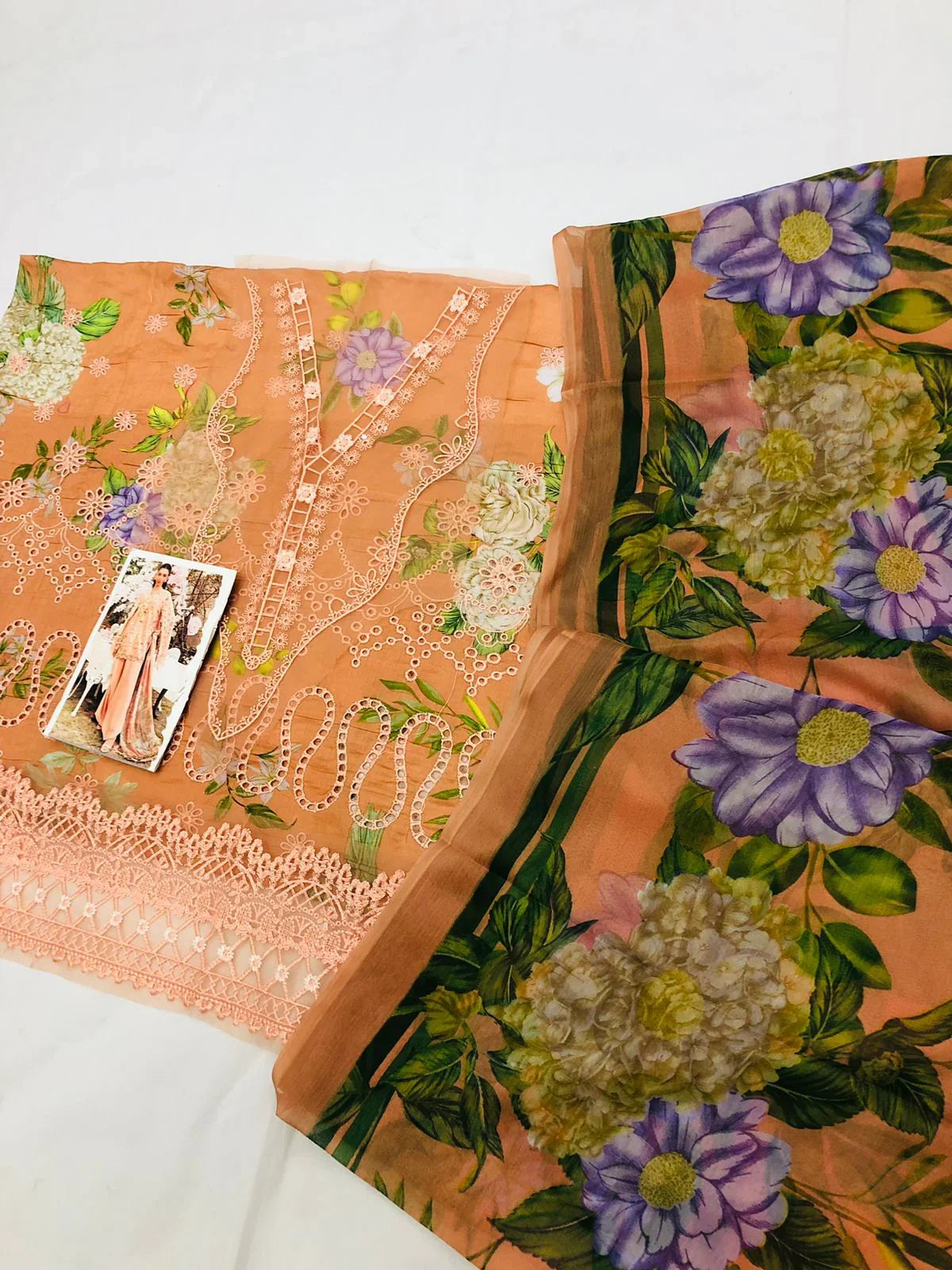 MB D - PEACH CHICKEN KARI LAWN - SR FABRICS