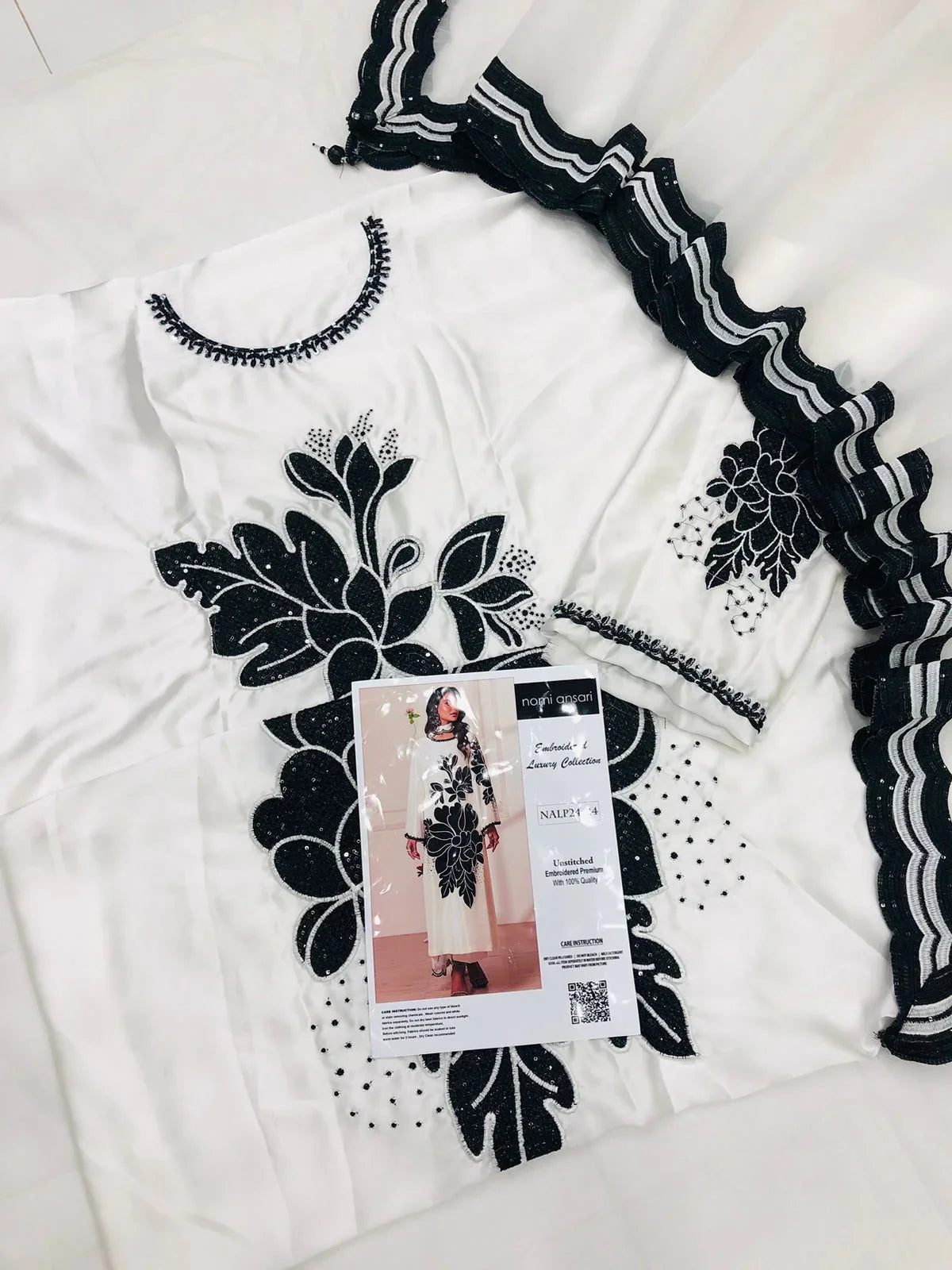 NOMI ANSARI WHITE SILK DRESS - SR FABRICS