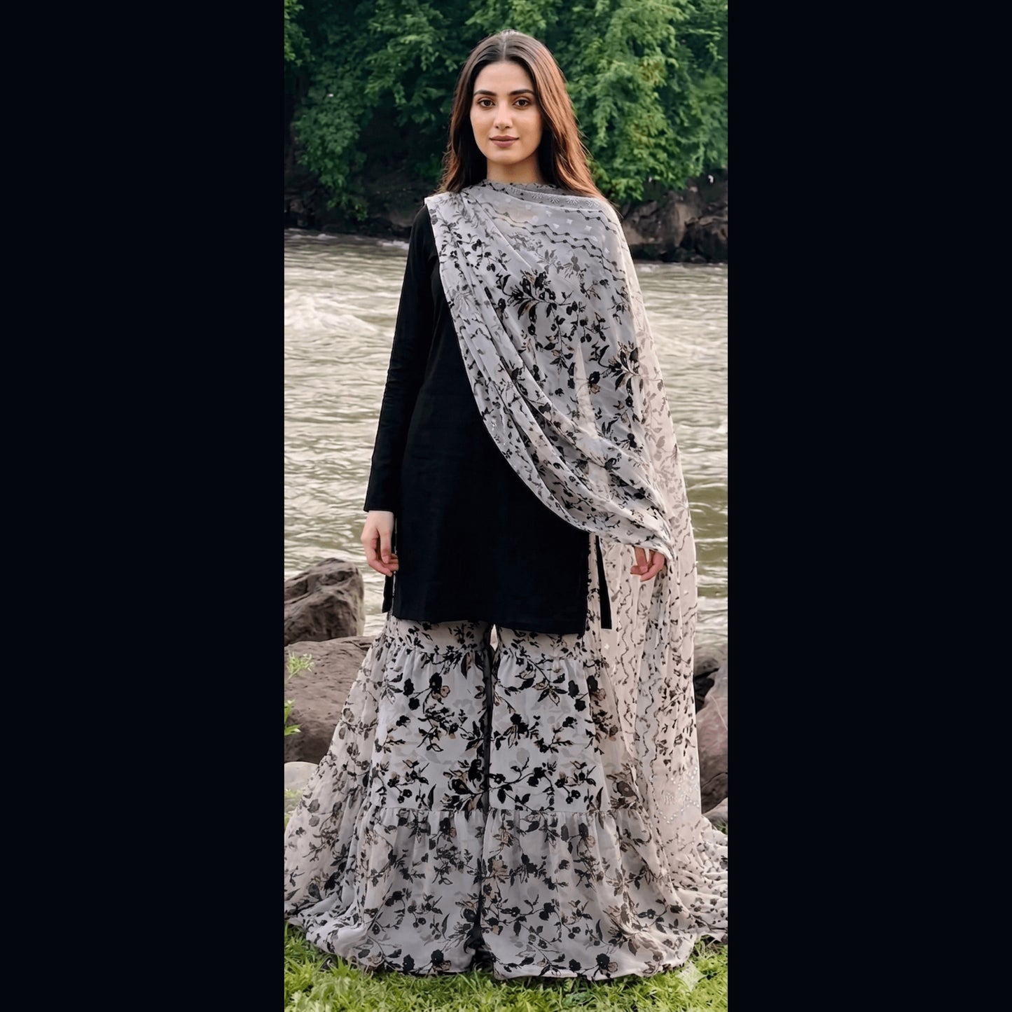 SWISS LAWN DRESS WITH GARARA 3PC (UNSTITCHED)