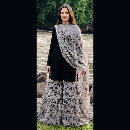 SWISS LAWN DRESS WITH GARARA 3PC (UNSTITCHED)