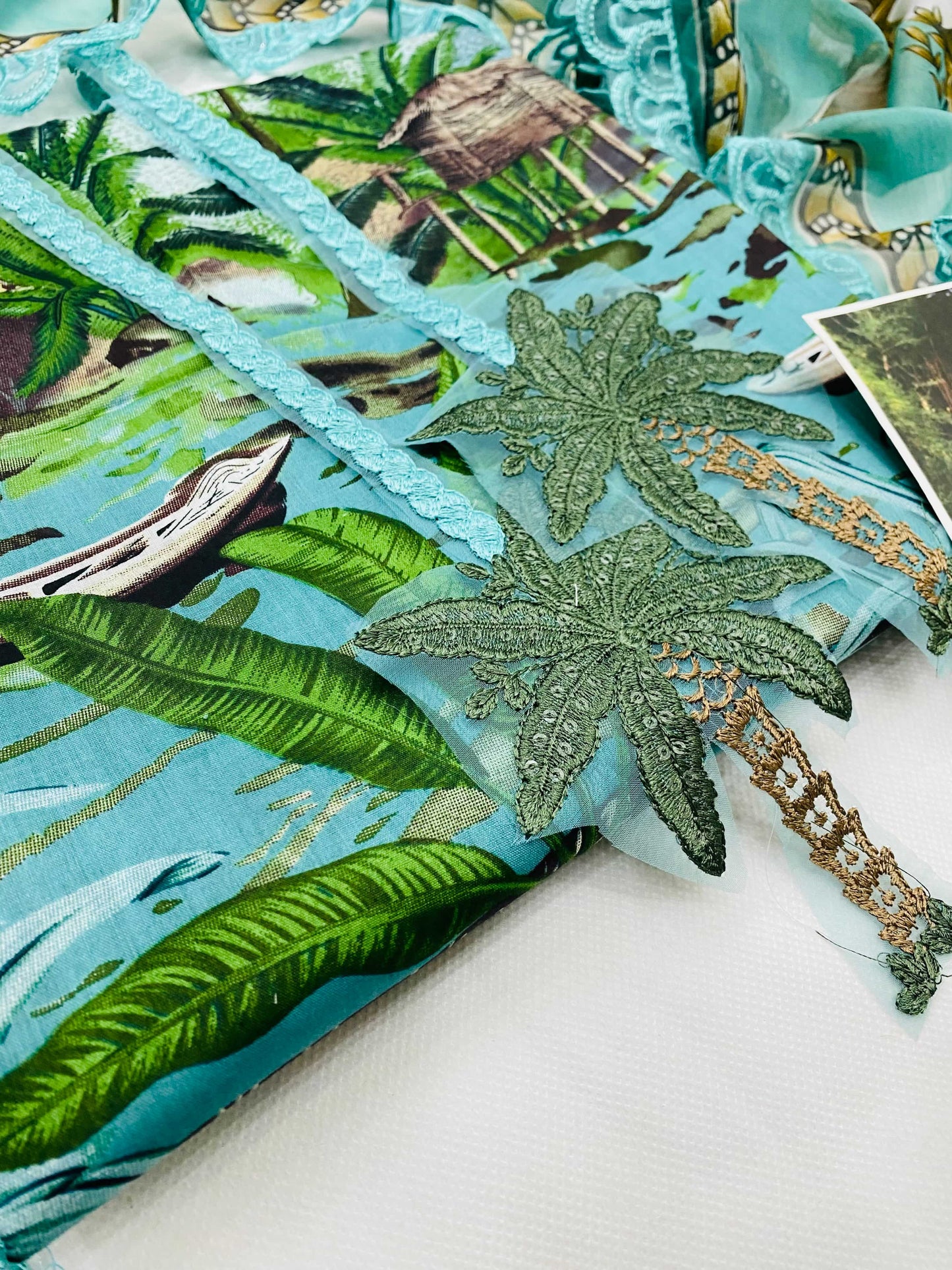 MB BEACH PRINT LUXURY LAWN