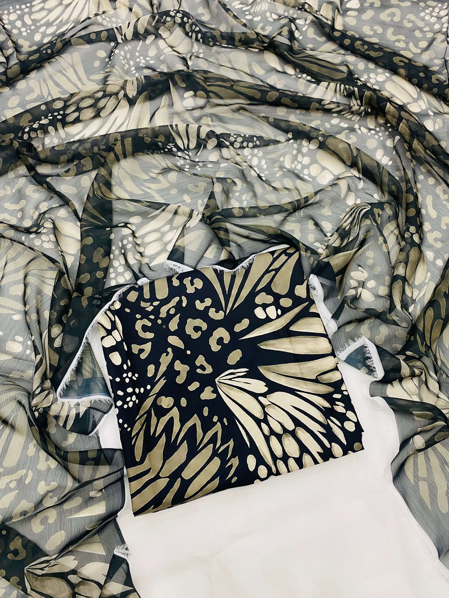 SWISS LAWN GREENISH CHEETAH
