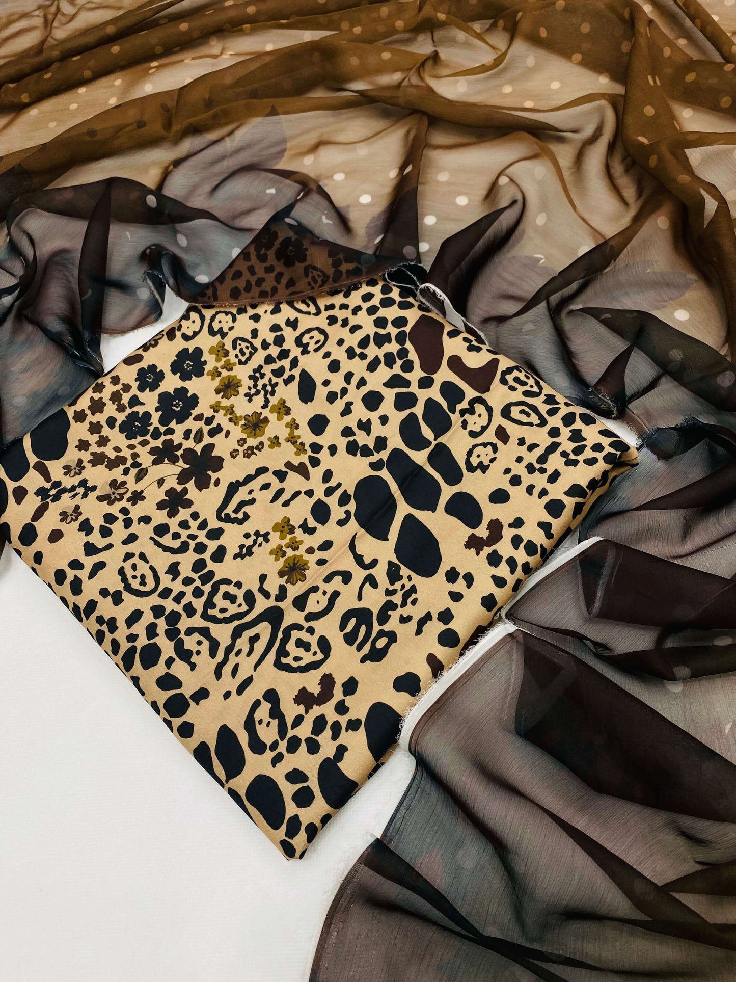 SWISS LAWN JAGUAR PRINT