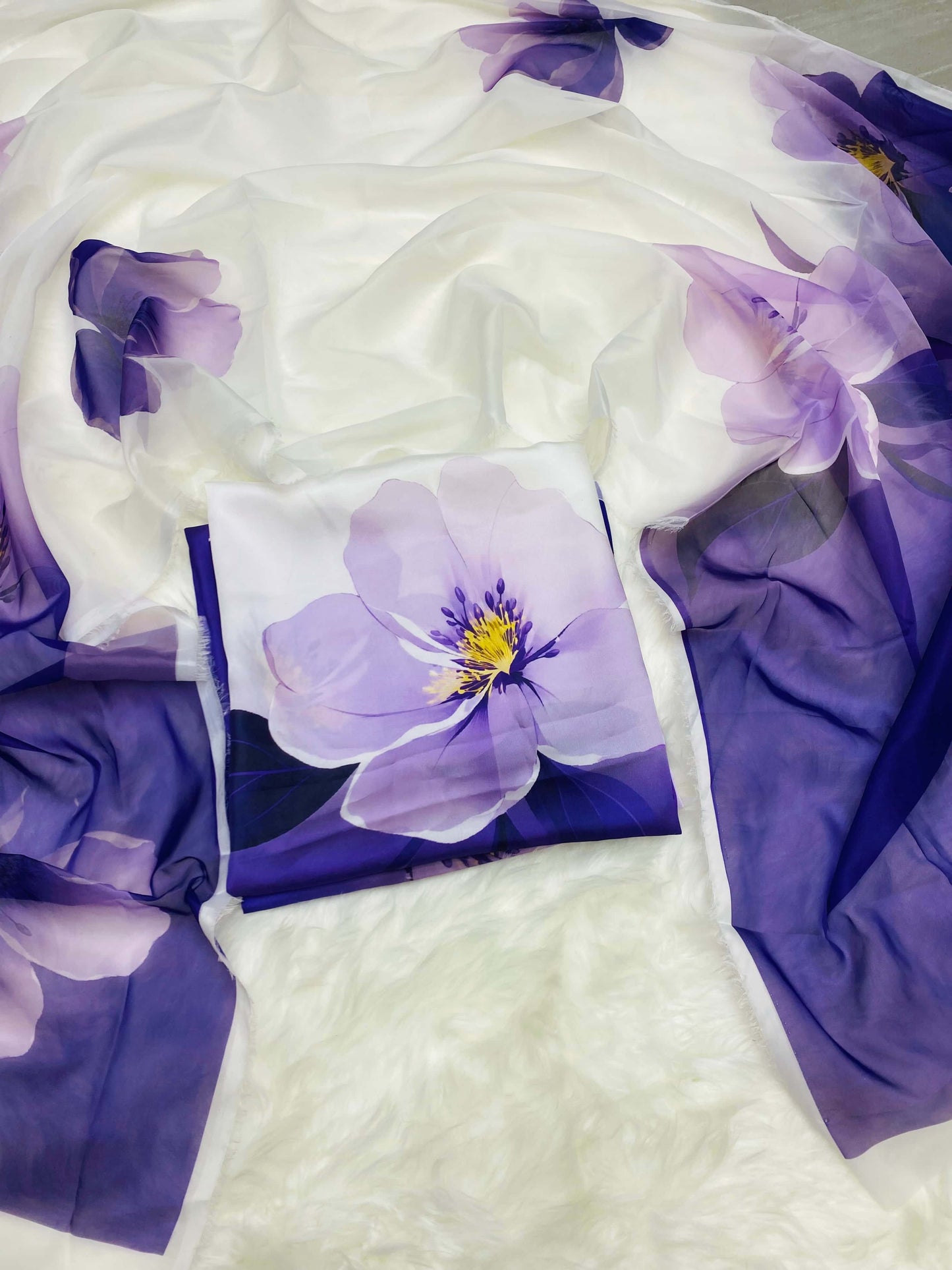 CHINA SILK 3D PURPLE FLOWERS