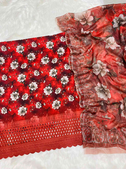 BANA DORA RED CHCIKEN KARI LAWN