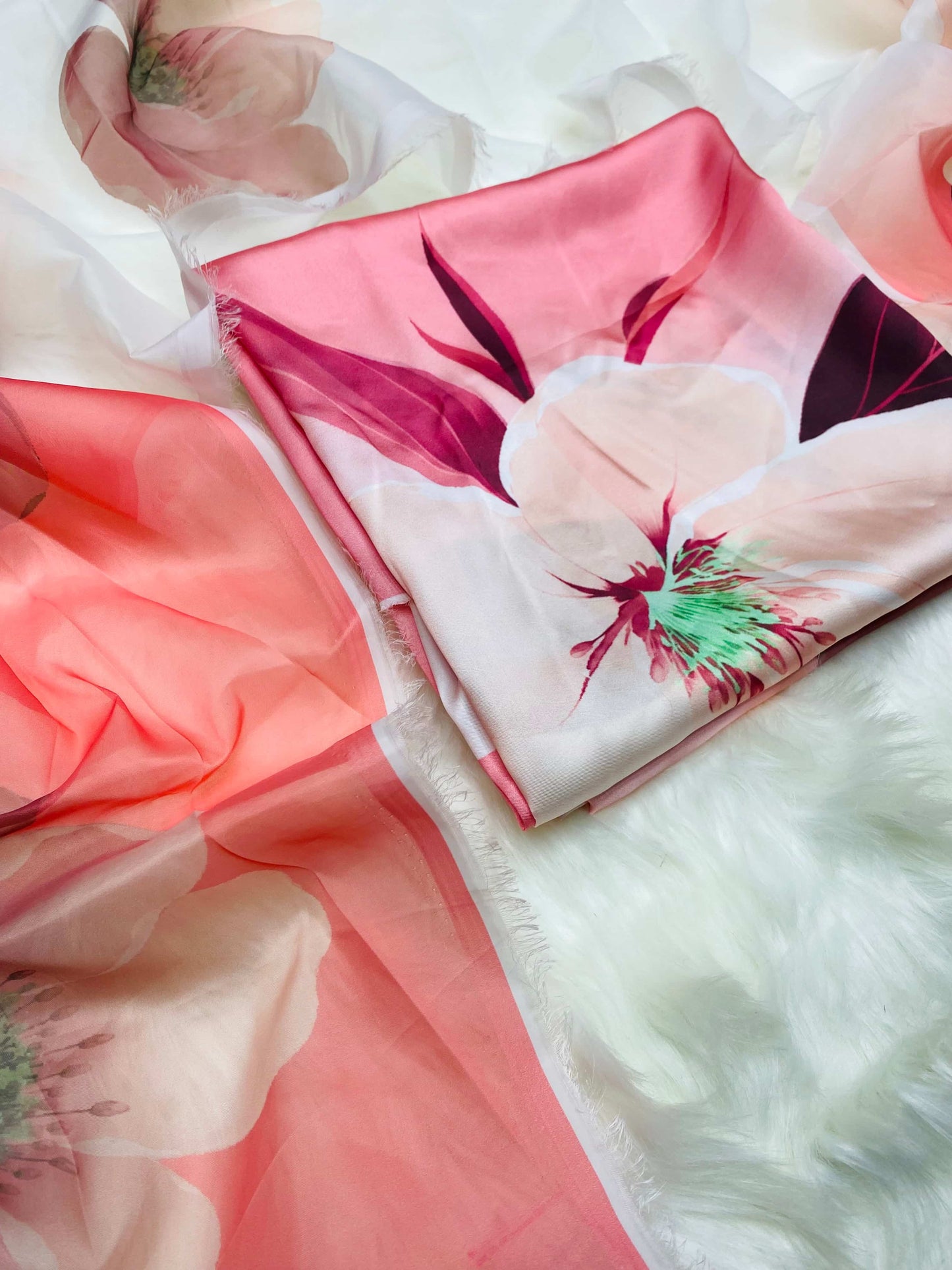 CHINA SILK 3D PINK FLOWERS