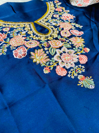 ETHNIC SHORT SILK NAVY GOLDEN