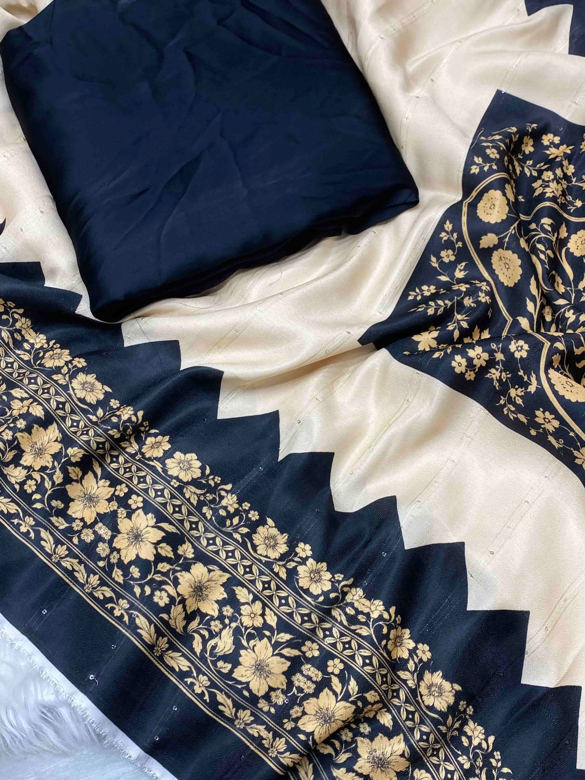 CHINA SILK WITH HERRINGBONE SHAWL BLACK GOLD