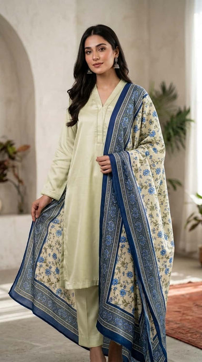 CHINA SILK WITH HERRINGBONE SHAWL FLOWERS